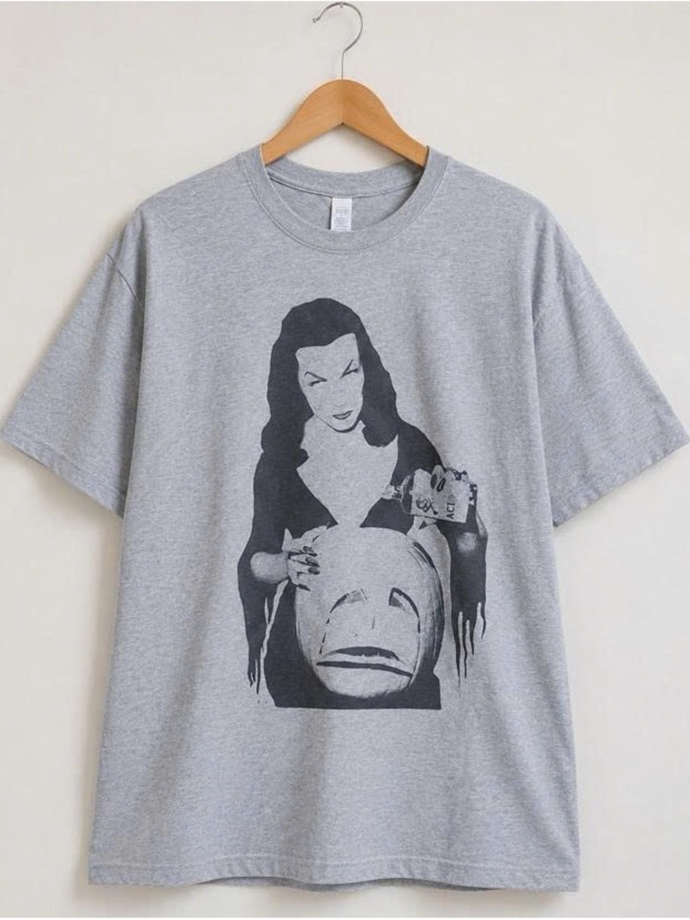 Vampire 🧛 Gray Short Sleeve Graphic Tee with Dark Horror Portrait